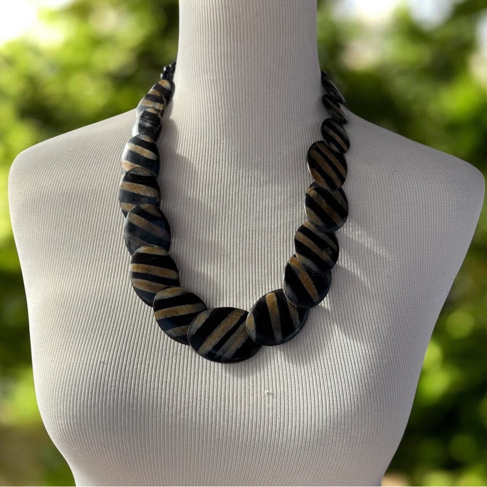 Vintage Zebra Stripe Horn Necklace – Hand Carved Overlapping Oval Beads 26"